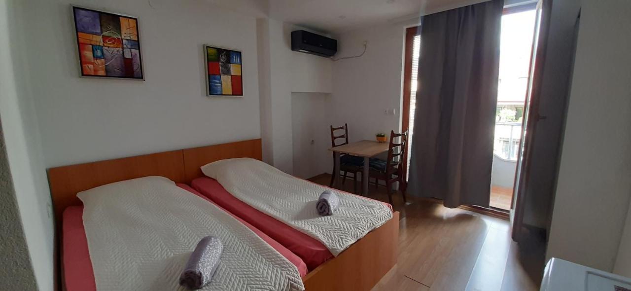 Apartment Riki 3 Near Bus Station Ohrid Exteriör bild